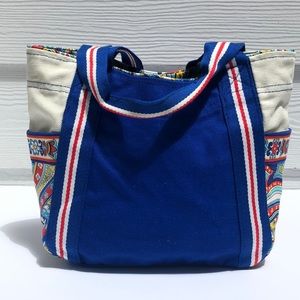 Small Colorblock Tote in Marina Paisley